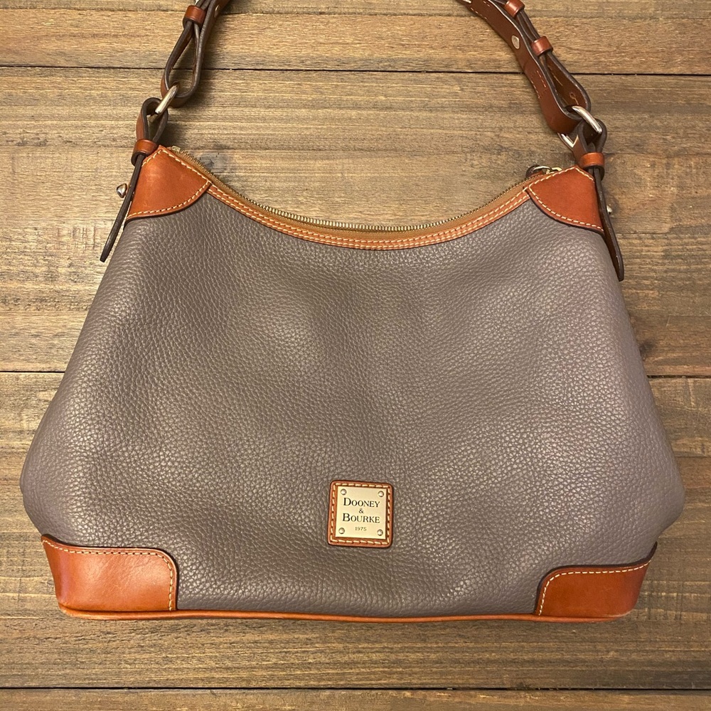 Dooney & Bourke Hobo